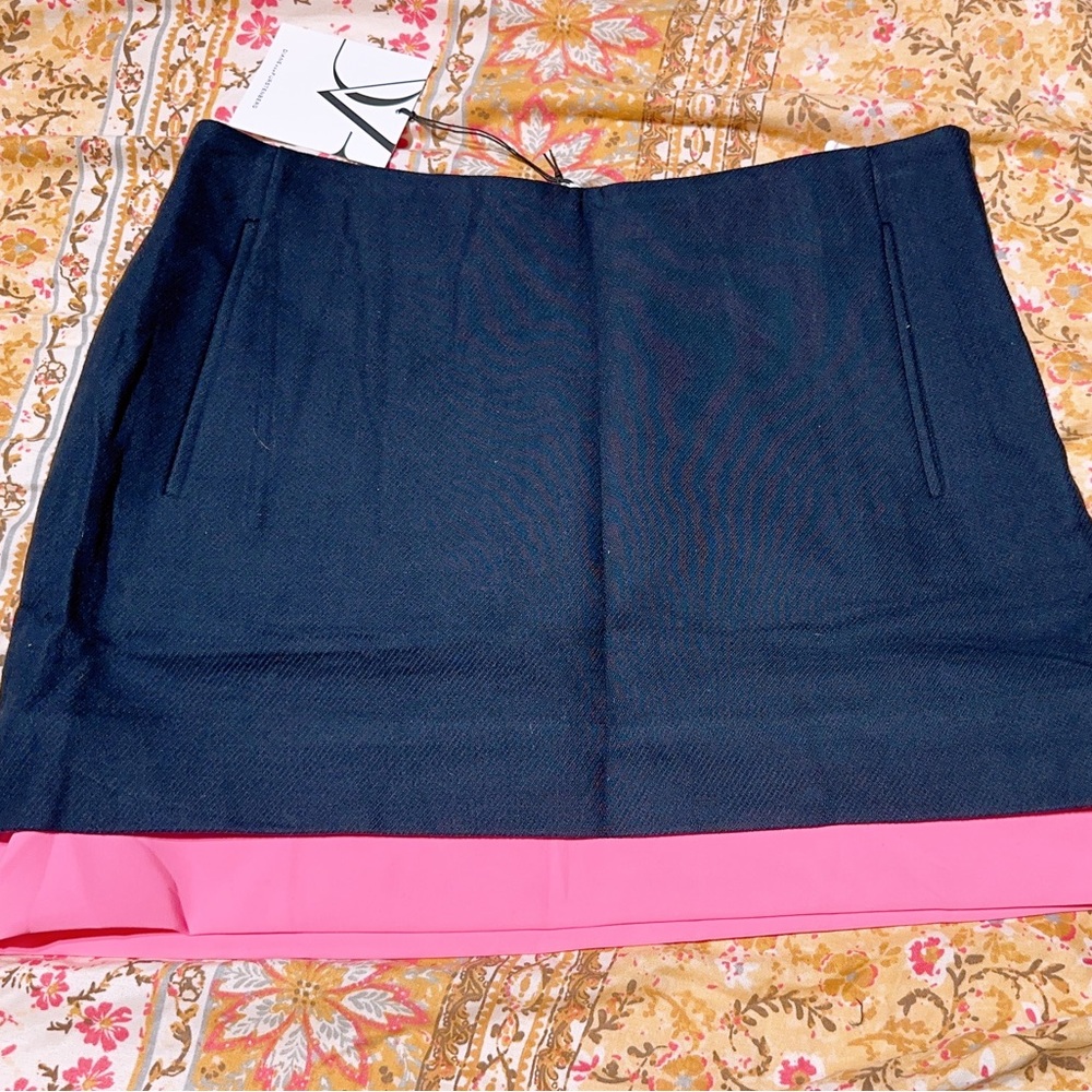 New skirt size 4
